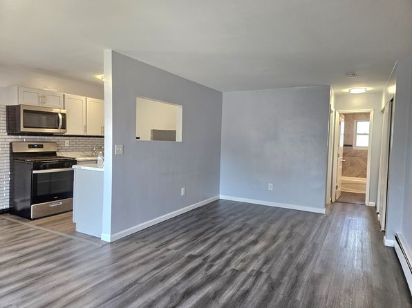 1720 41st St APT C