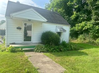 853 5th St, Rochester, PA 15074
