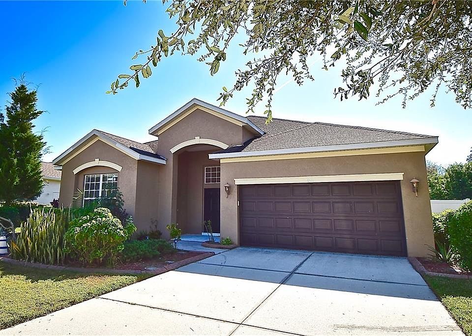 Home For Sale In Barrington Ridge