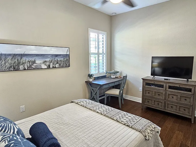 10361 Crooked Creek Dr — Photo 52