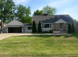 3356 Wilder Rd, Bay City, MI 48706