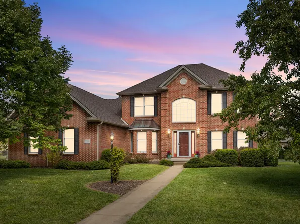 1512 Waterford Pl, Champaign, IL 61821