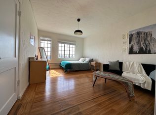 1765 Oxford St #10, Berkeley, CA 94709