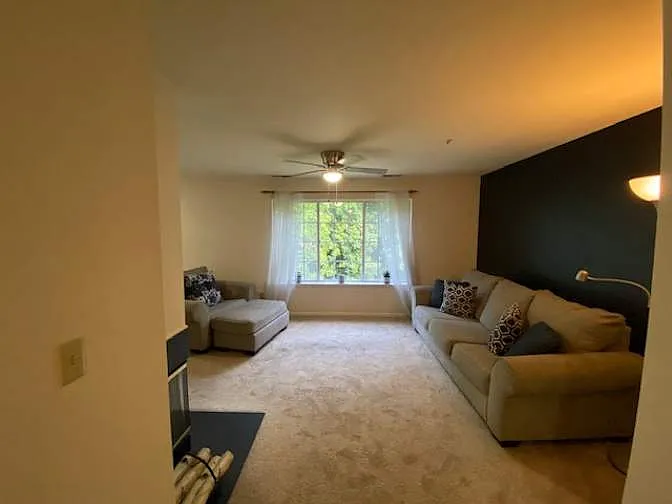 105 Village Dr #105 — Photo 1