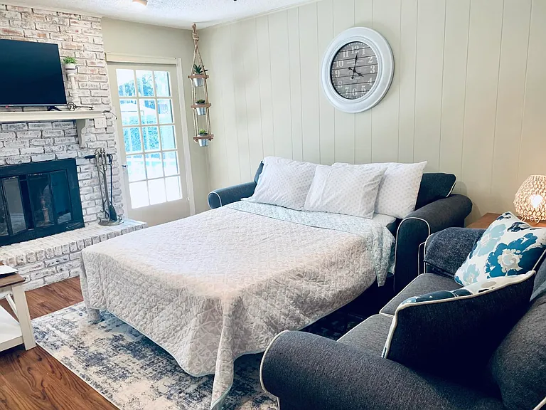 2484 Royal Carriage Dr #- — Photo 11