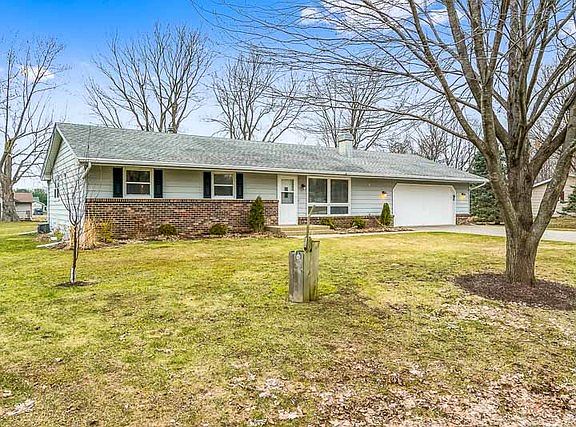 3rd image of 13912 Cassidy Dr