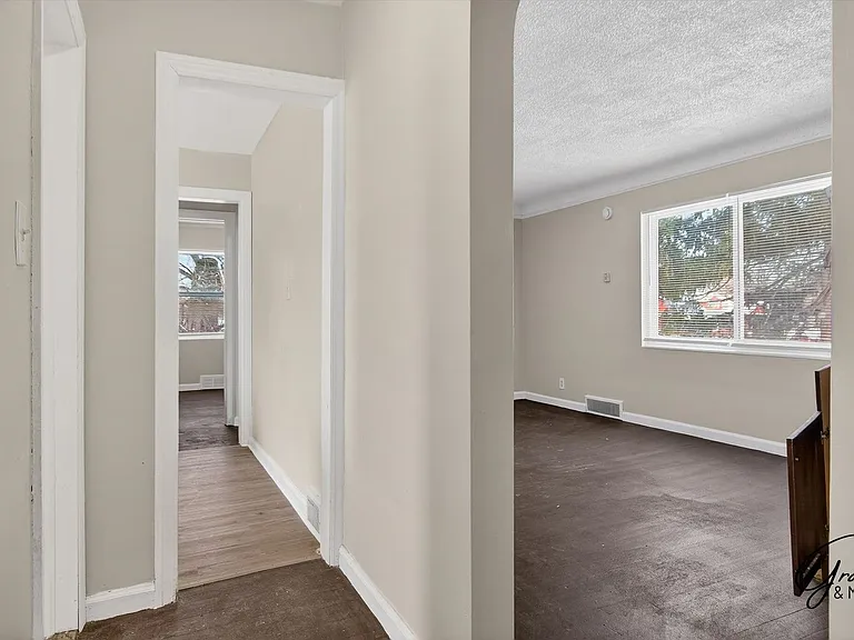 12200 Cheyenne St. - MartelRealEstate LLC — Photo 12