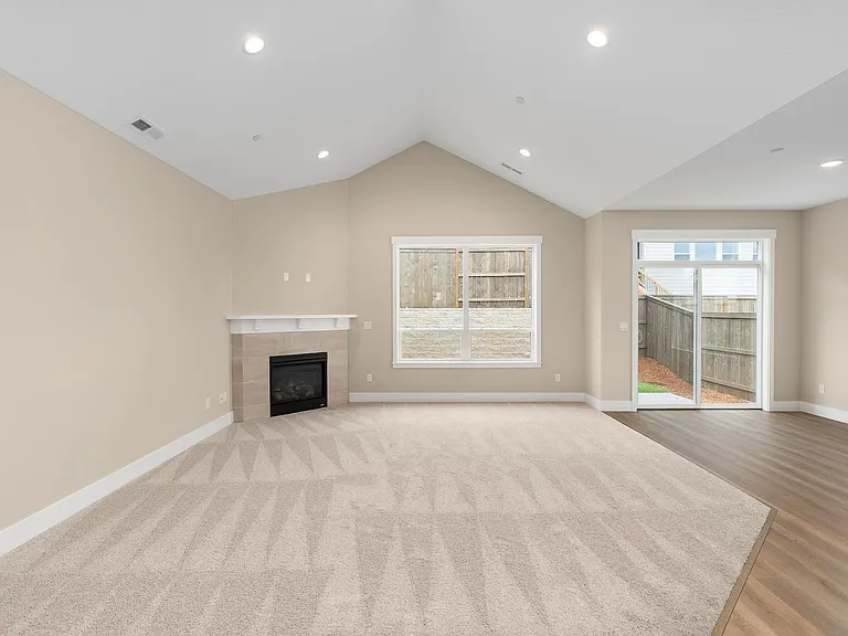 8950 N Kale Cir — Photo 10