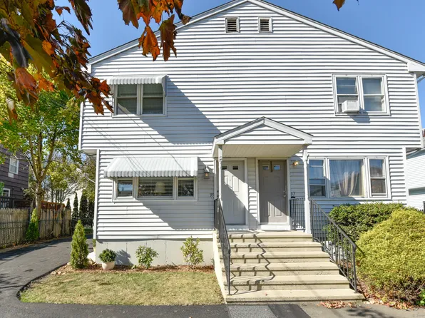 35 Shirley Drive, Stratford, CT 06614