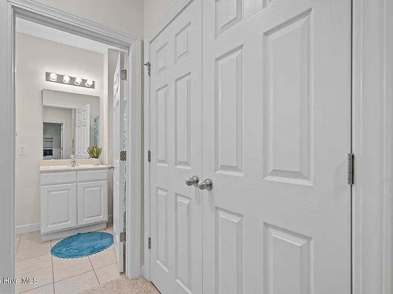 1505 Cadfel Ct #203 — Photo 31