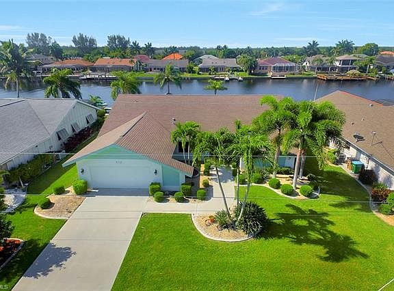 3rd image of 612 SW 56th St