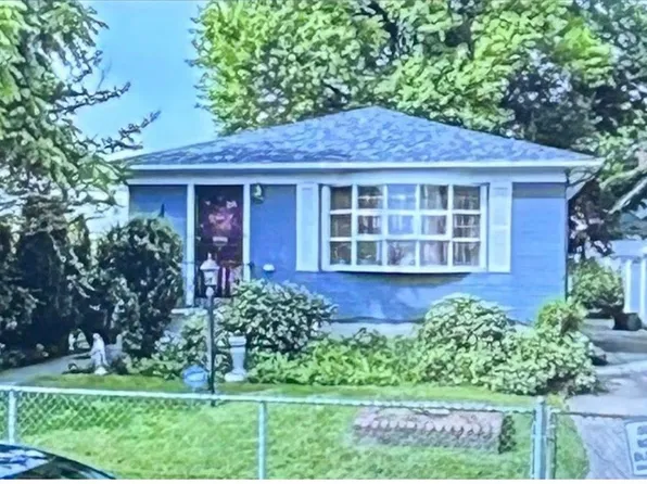 27-52 Gillmore Street Street, East Elmhurst, NY 11369