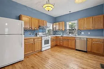 407 S East St — Photo 13