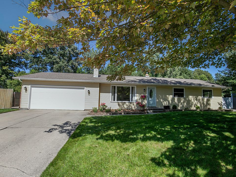 1st image of 3405 Mark Twain Dr