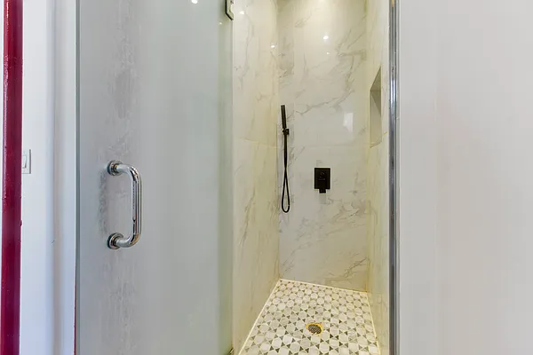 Rented by City Skyline Rentals LLC | media 22