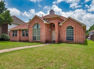1725 Windmire Dr, Mesquite, TX 75181