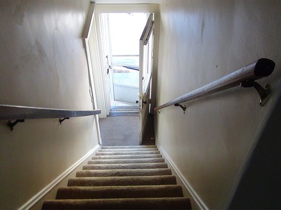 3rd image of 3639 Glenmore Ave #2