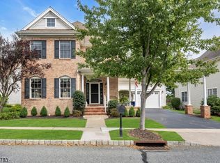 3 Falcon Way, Washington, NJ 07882