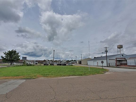 4th image of 312 S 14th Ave
