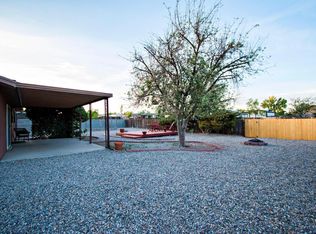 813 Lisbon Ave SE, Rio Rancho, NM 87124