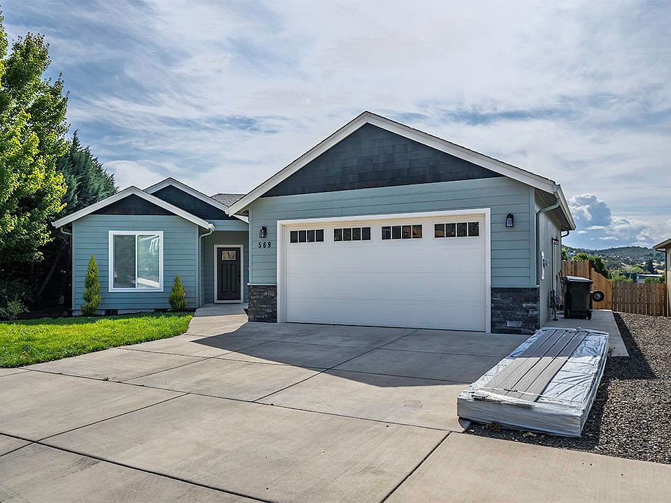 569 N Heights Dr, Eagle Point, OR 97524 Zillow