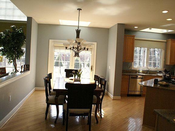 3rd image of 15715 Troon Ct