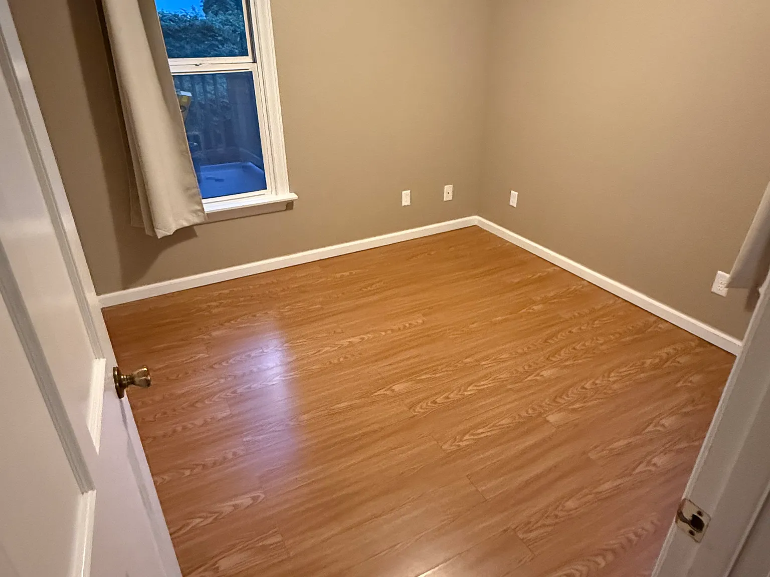 2 bed, 800 sqft, $1,950 — Photo 2