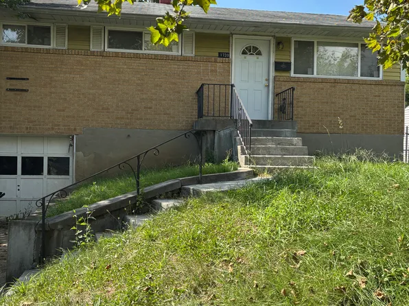 1739 Patrick Dr, Cincinnati, OH 45204