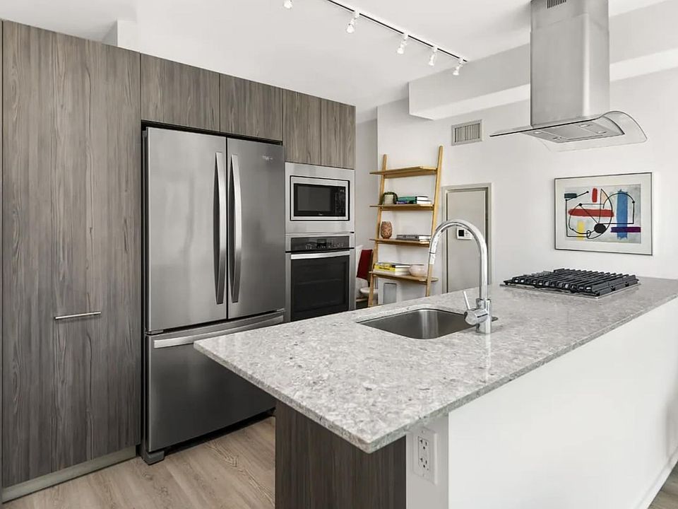 1st image of 204 E Illinois St #1717