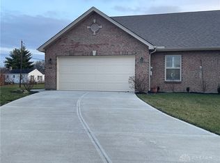 742 Villa Ct, Trenton, OH 45067