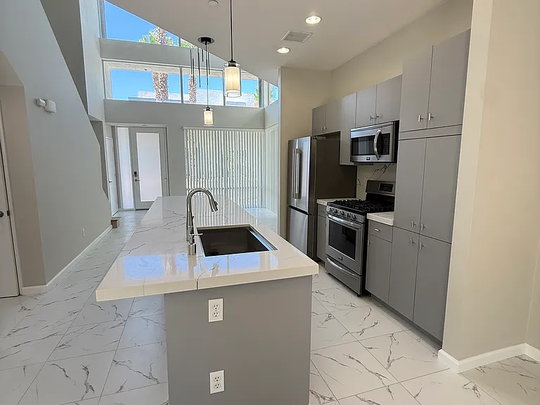 245 Sandy Point Trl — Photo 10