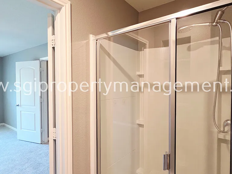 942 Primrose Dr — Photo 22