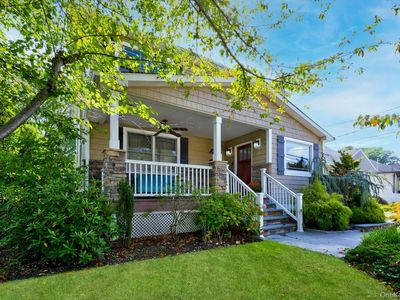 55 Singworth Street, Oyster Bay, NY, 11771