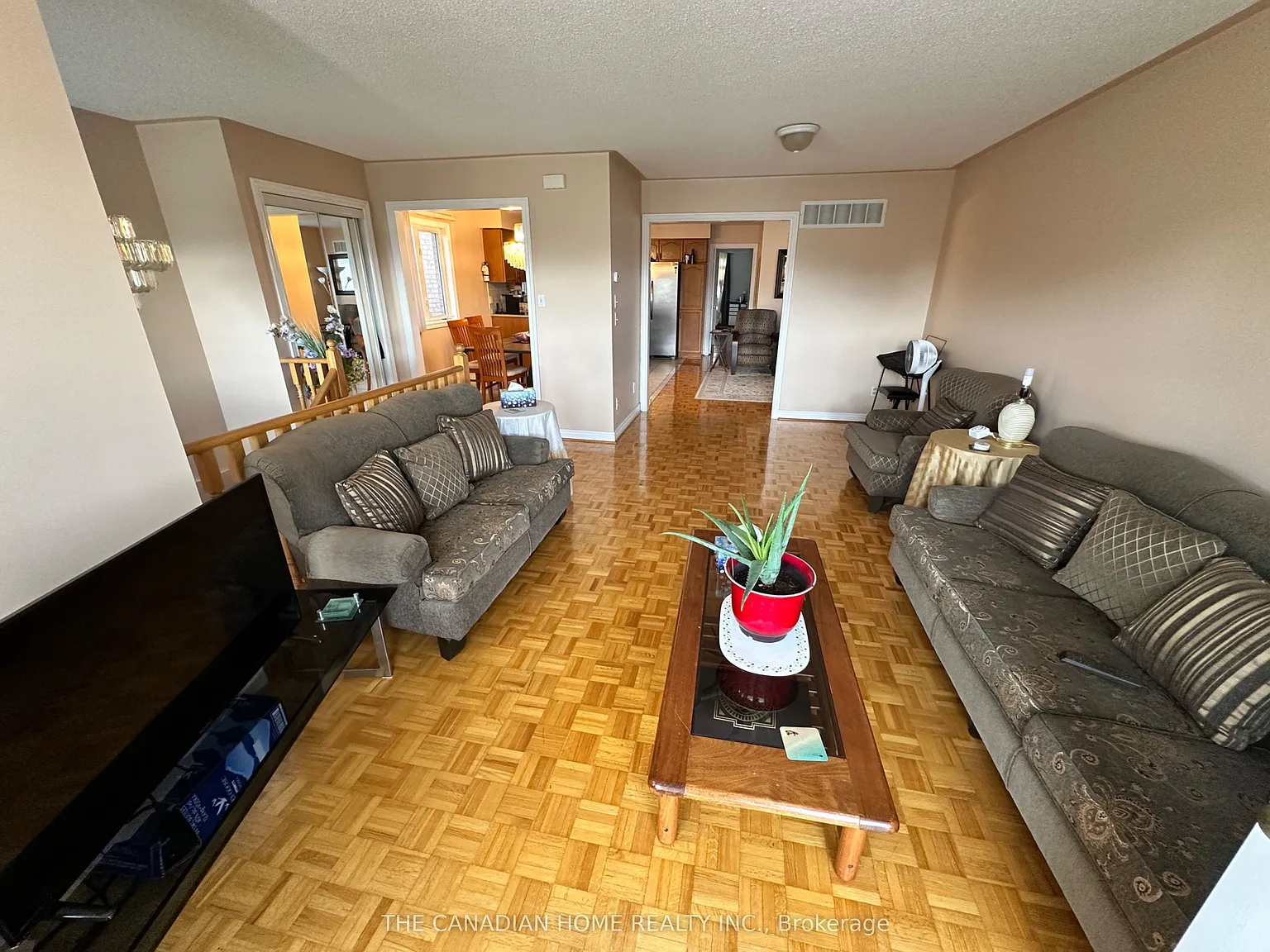 3 bed, $3,490 — Photo 3