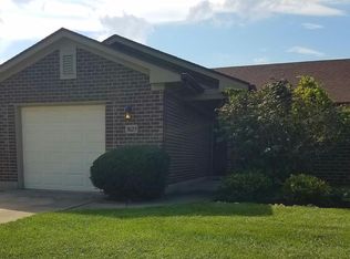 7629 Paragon Commons Cir, Dayton, OH 45459