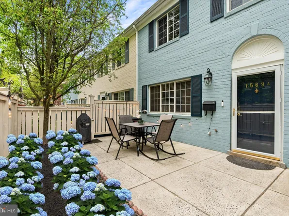 1569 N Van Dorn St #A, Alexandria, VA 22304