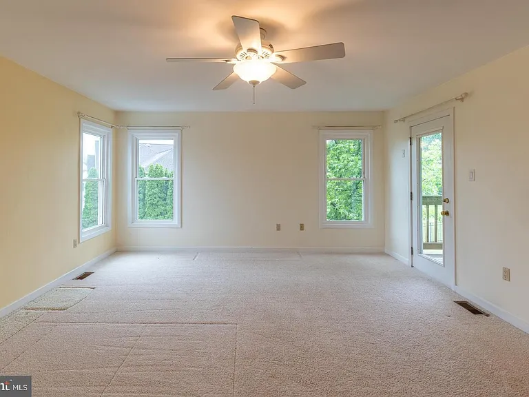 56 W Windrose Dr — Photo 57
