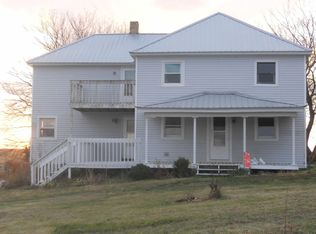 2850 County Road Bb, Dodgeville, WI 53533