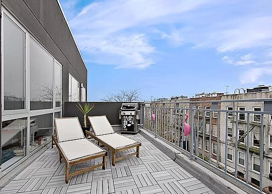 3rd image of 305 Cooper St Penthouse 5