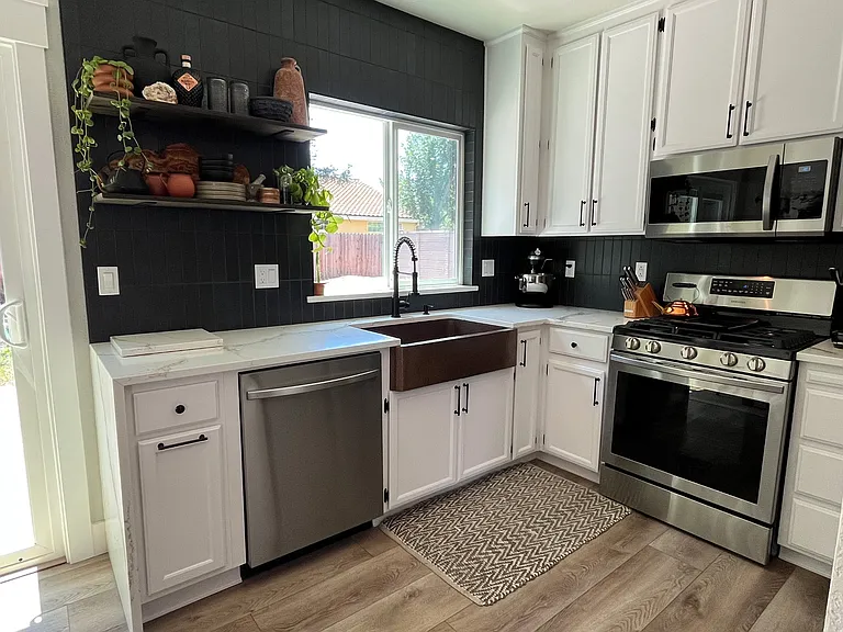 9322 Laguna Pointe Way — Photo 4