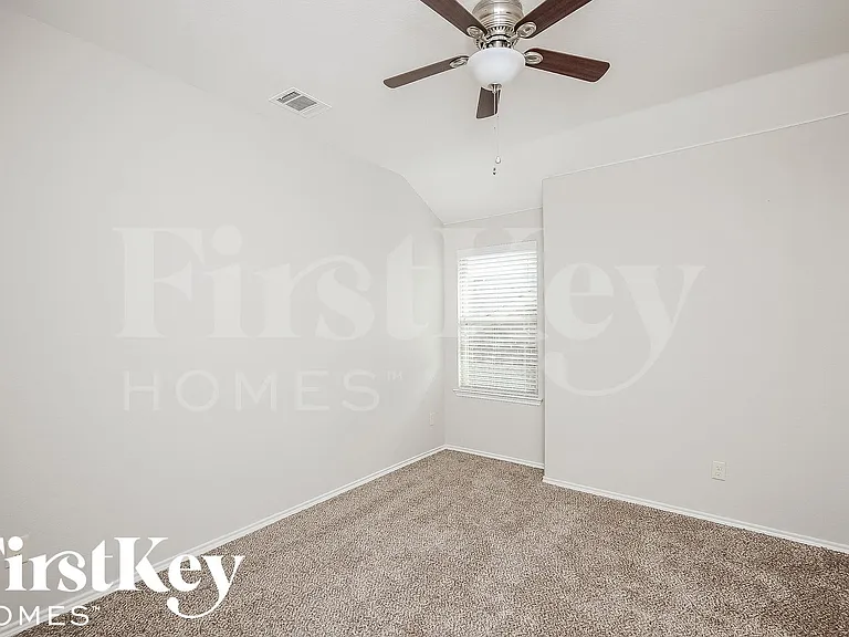 1112 Kaufman Rd — Photo 12