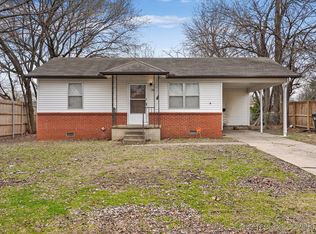 70 W Mockingbird Ln, Sapulpa, OK 74066