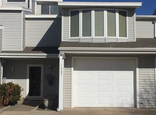 1407 W 40th St, Kearney, NE 68845