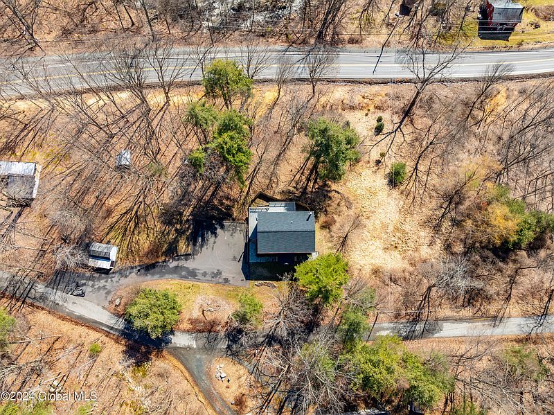 4th image of 19 Brunswick Sportsman Club Road
