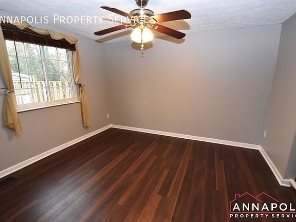 3rd image of 3631 Dorshire Ct