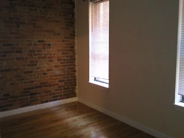 2 bed, 600 sqft, $3,600 — Photo 4