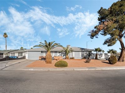 4818 El Tesoro Ave, Las Vegas, NV, 89121