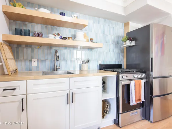 2505 Emil Ave, Louisville, KY 40217