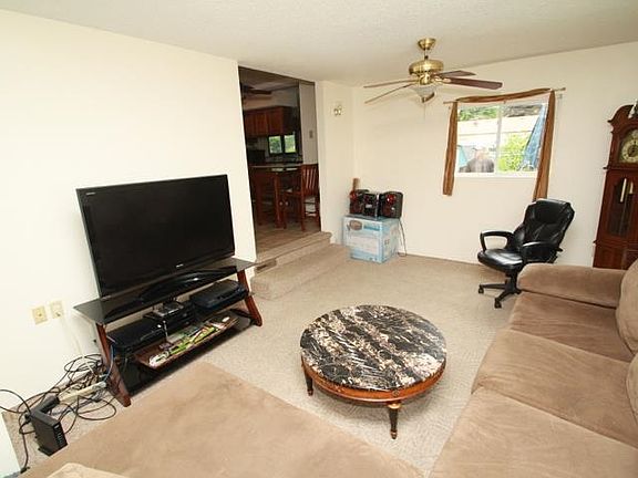 4th image of 309 Hosmer St