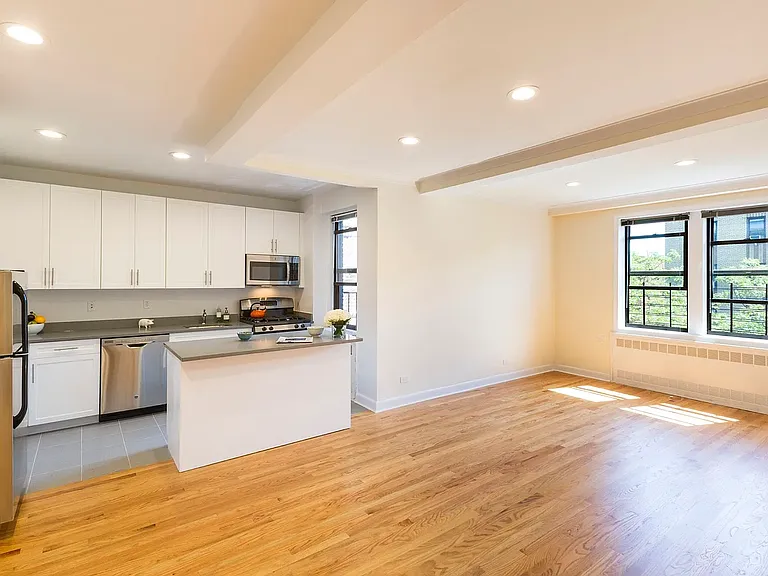 4114 9th Ave #5E — Photo 10